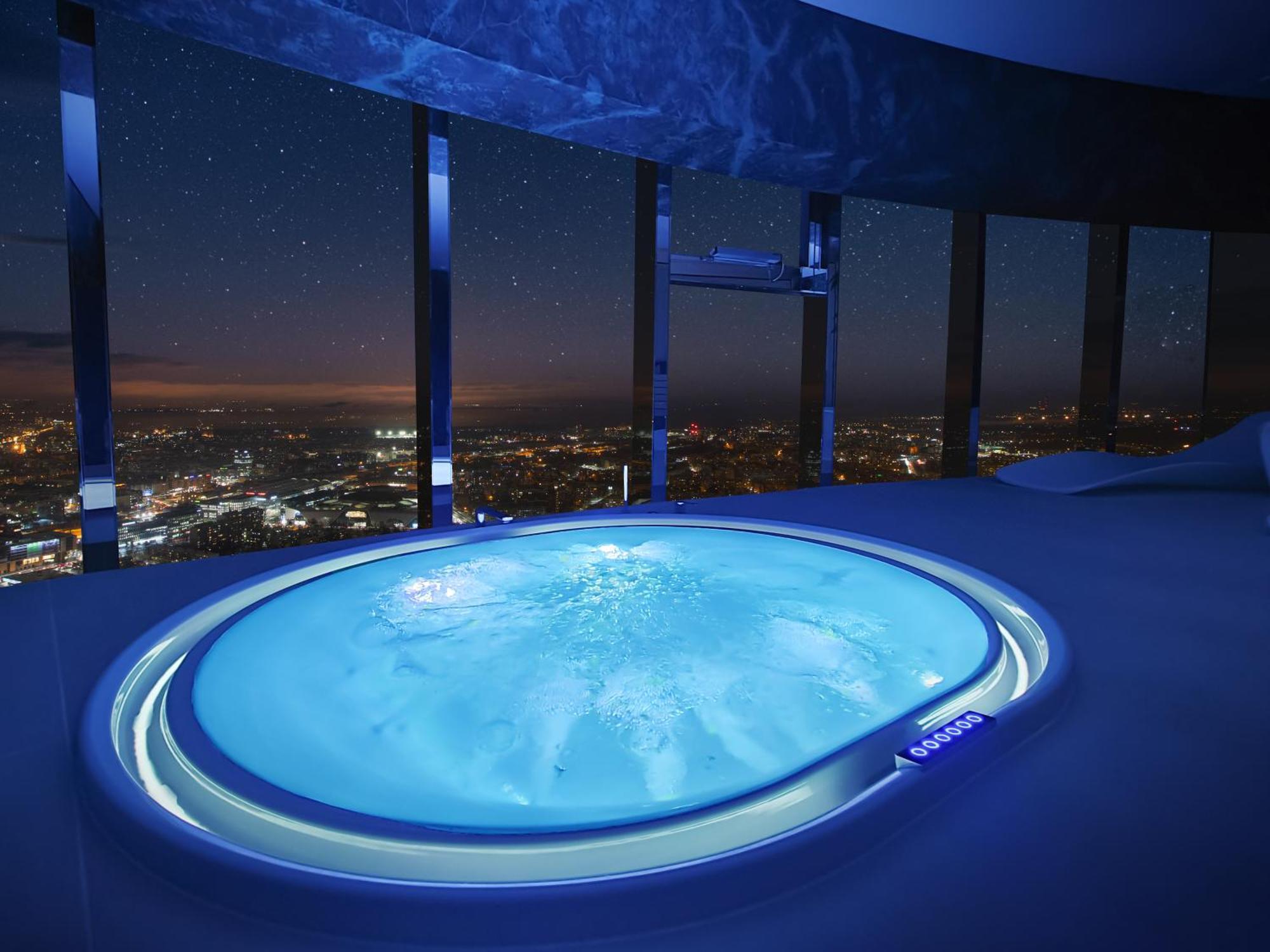 Sky Tower - 48 Pietro Penthousy Z Prywatna - Adult Only *
